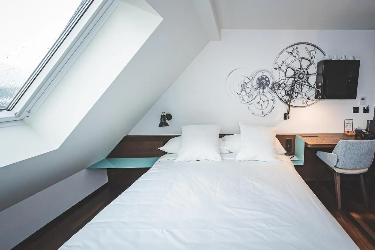 Hotel Bernina Genève 3*,