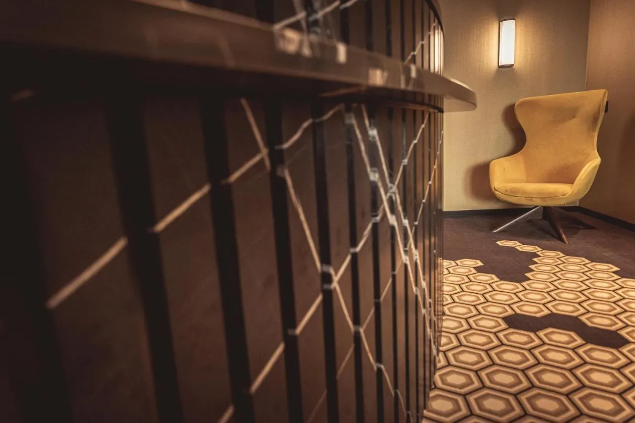 Hotel Bernina Cenevre 3*,  İsviçre