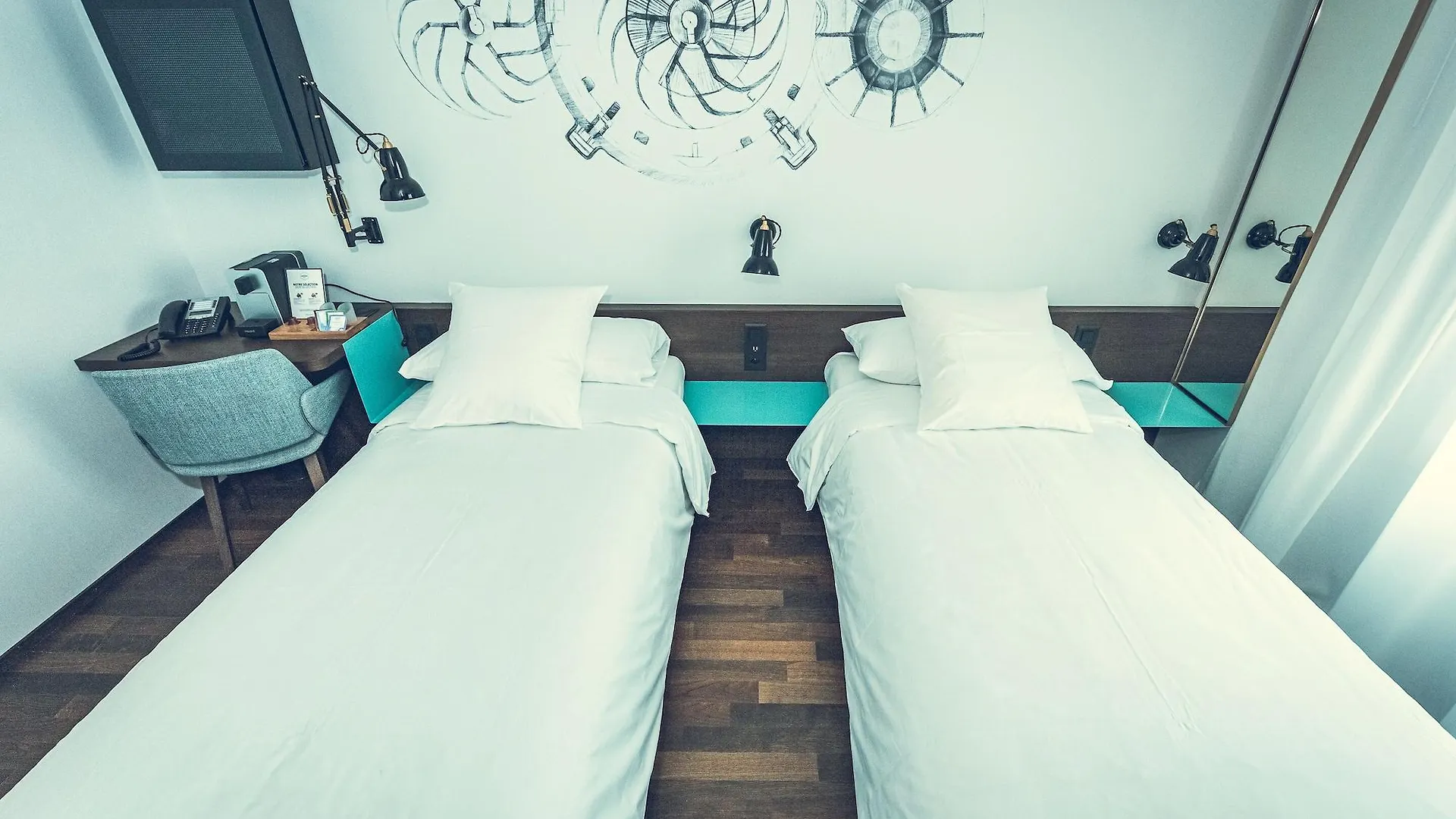 Hotel Bernina Cenevre 3*,